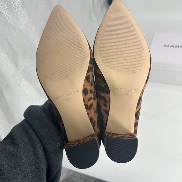 NEW Marc Fisher Viviene Dark Brown Leopard Heels Size 7.5 Pointy Block Heel Pump - Picture 3 of 13